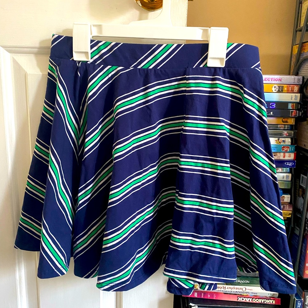 Women’s size large mini skirt